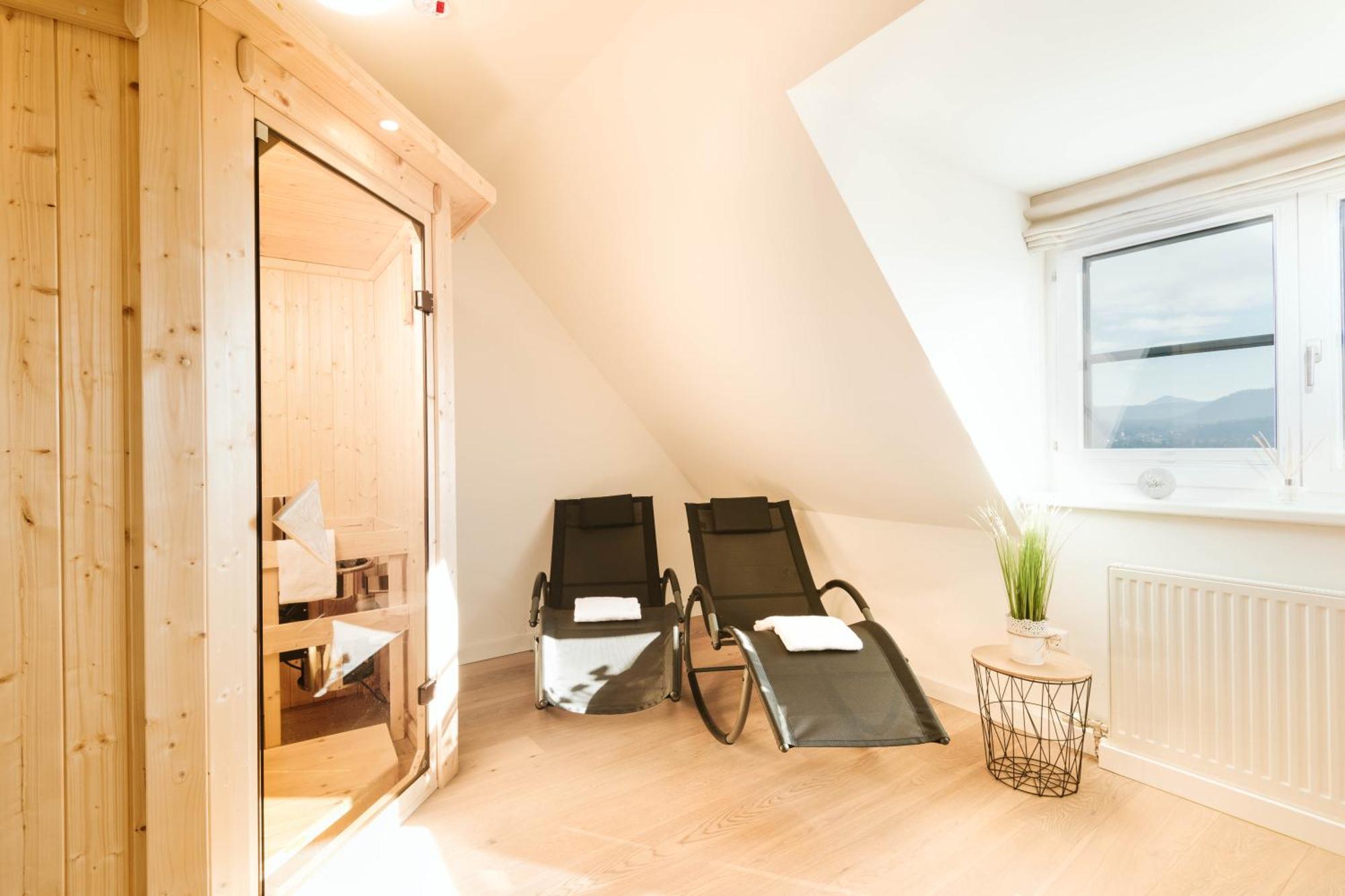 Haus Aussicht - Ferienwohnungen Velden フェルデン・アム・ヴェルターゼー 部屋 写真